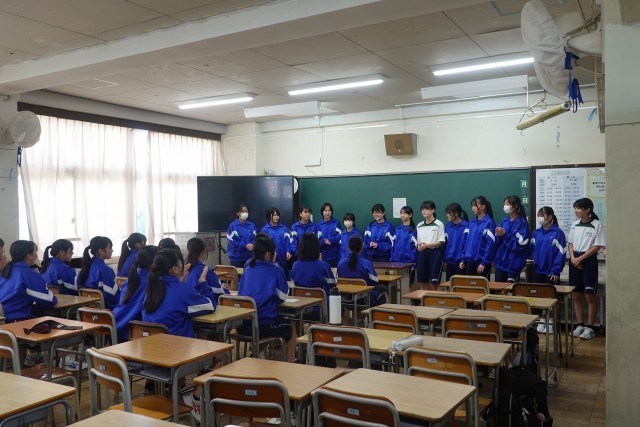 「女子テニス部」