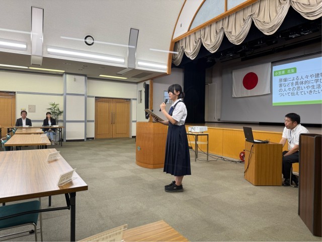 報告会の様子